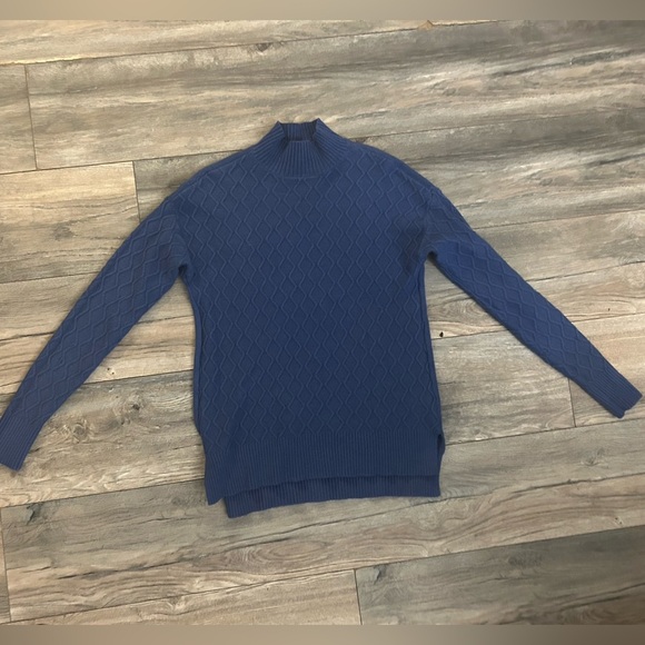 Cyrus Turtleneck Sweater Size small Women’s blue Pullover - Picture 2 of 7